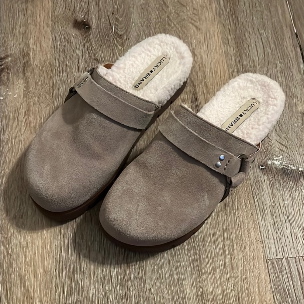Lucky Brand - Gray Women's Clogs - Size 8 NWOT